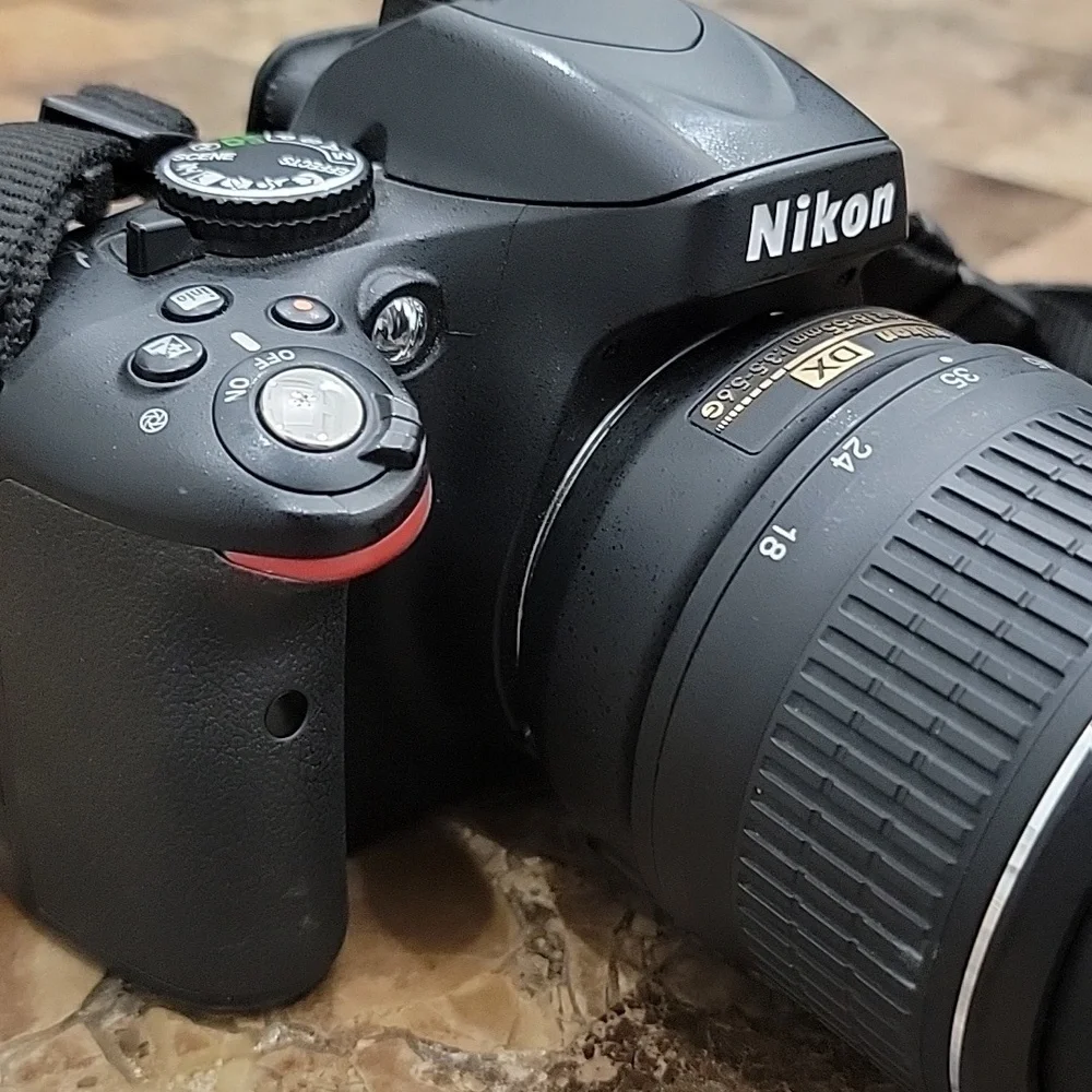 Nikon D5100 camera